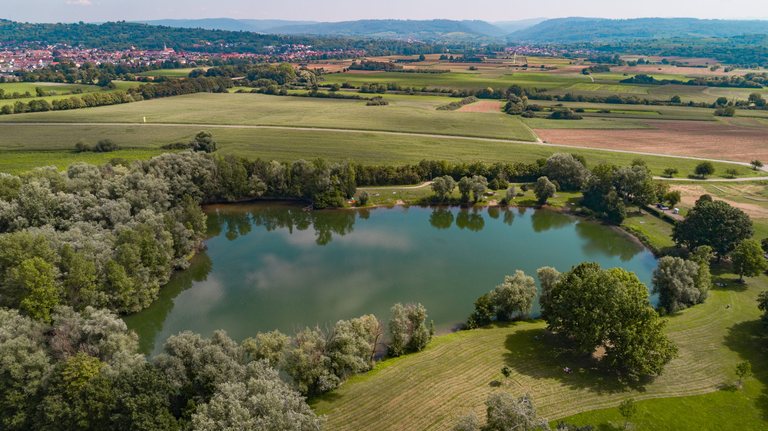 Wohnmobilstellplatz nahe Schweiz, Frankreich und Italien